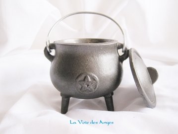 Chaudron : Pentagramme avec couvercle en fonte